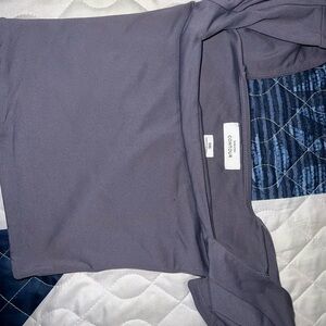 Aritzia Gray Short Sleeve Tee